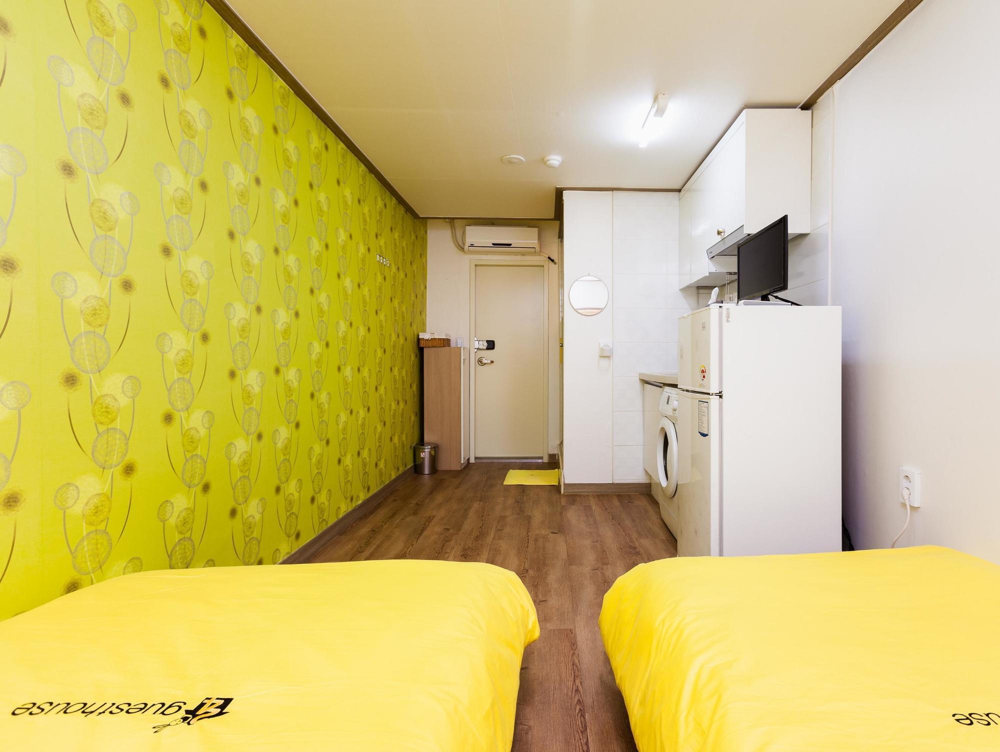 24 Guesthouse Edae 서울특별시 외부 사진