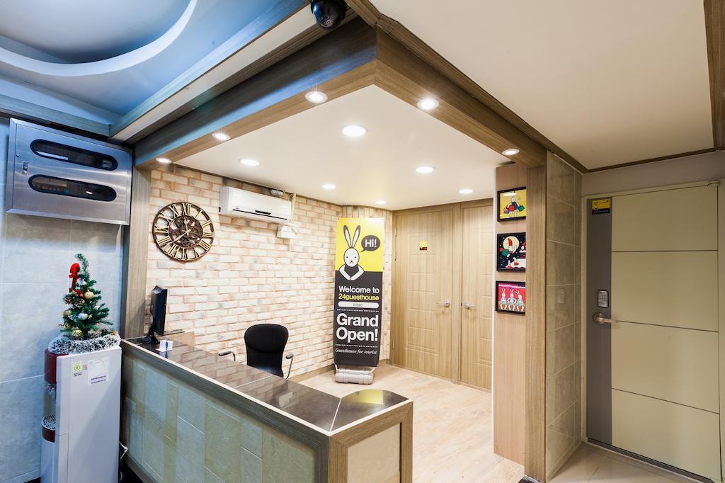 24 Guesthouse Edae 서울특별시 외부 사진