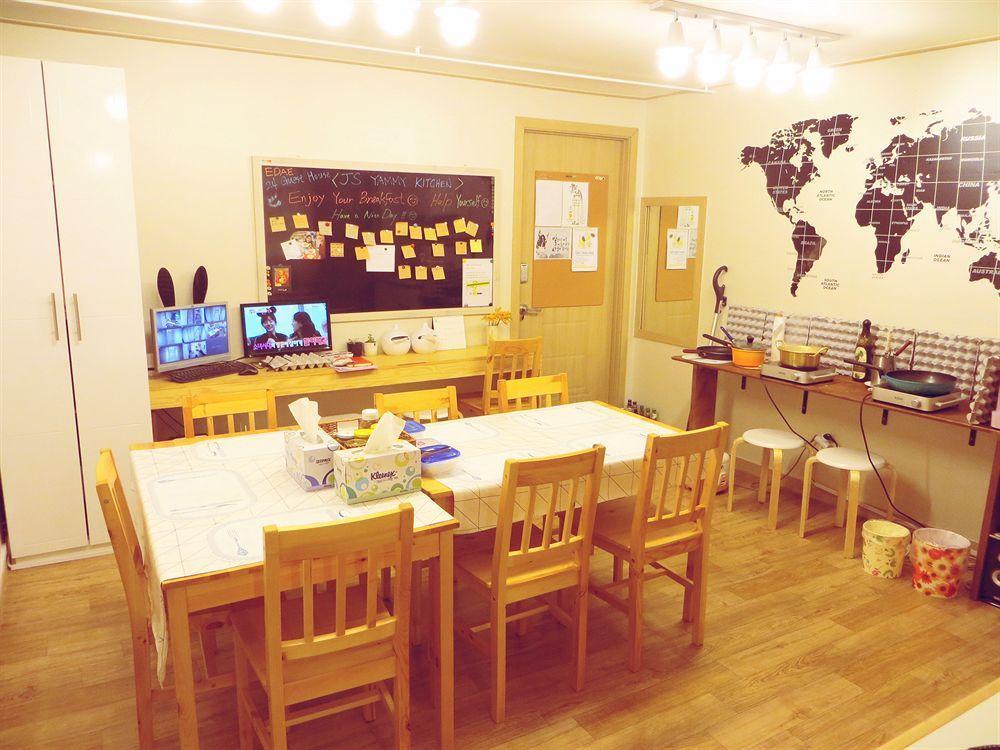 24 Guesthouse Edae 서울특별시 외부 사진